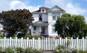 House with picket fence